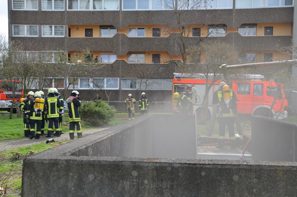 Feuer 3 Koeln Mechernich An der Fuhr P145.JPG - Miklos Laubert